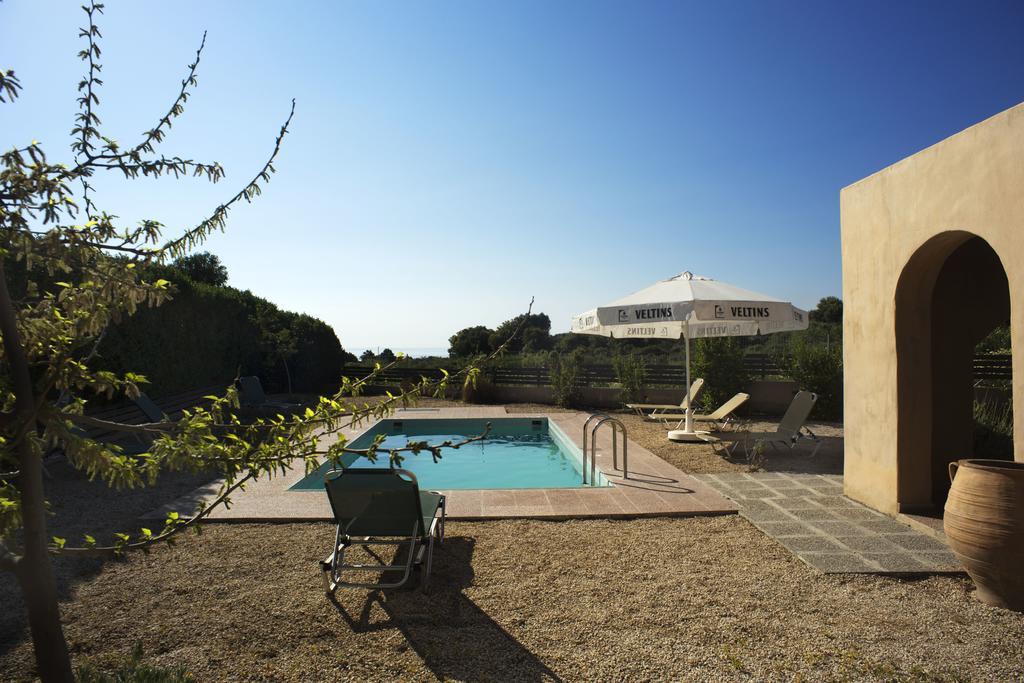 Gennadi Blue Sky Villas Bagian luar foto