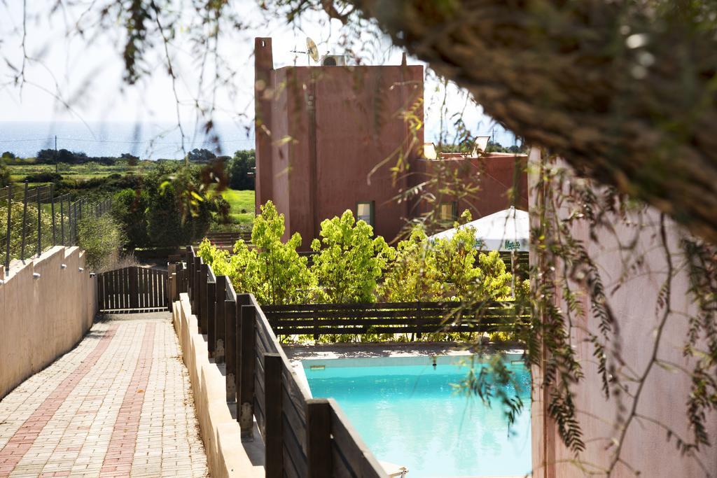 Gennadi Blue Sky Villas Bagian luar foto